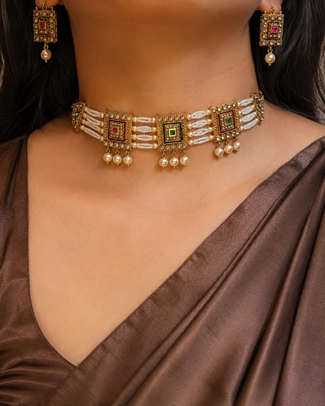 Noor Pearl Choker Necklace & Earring Set