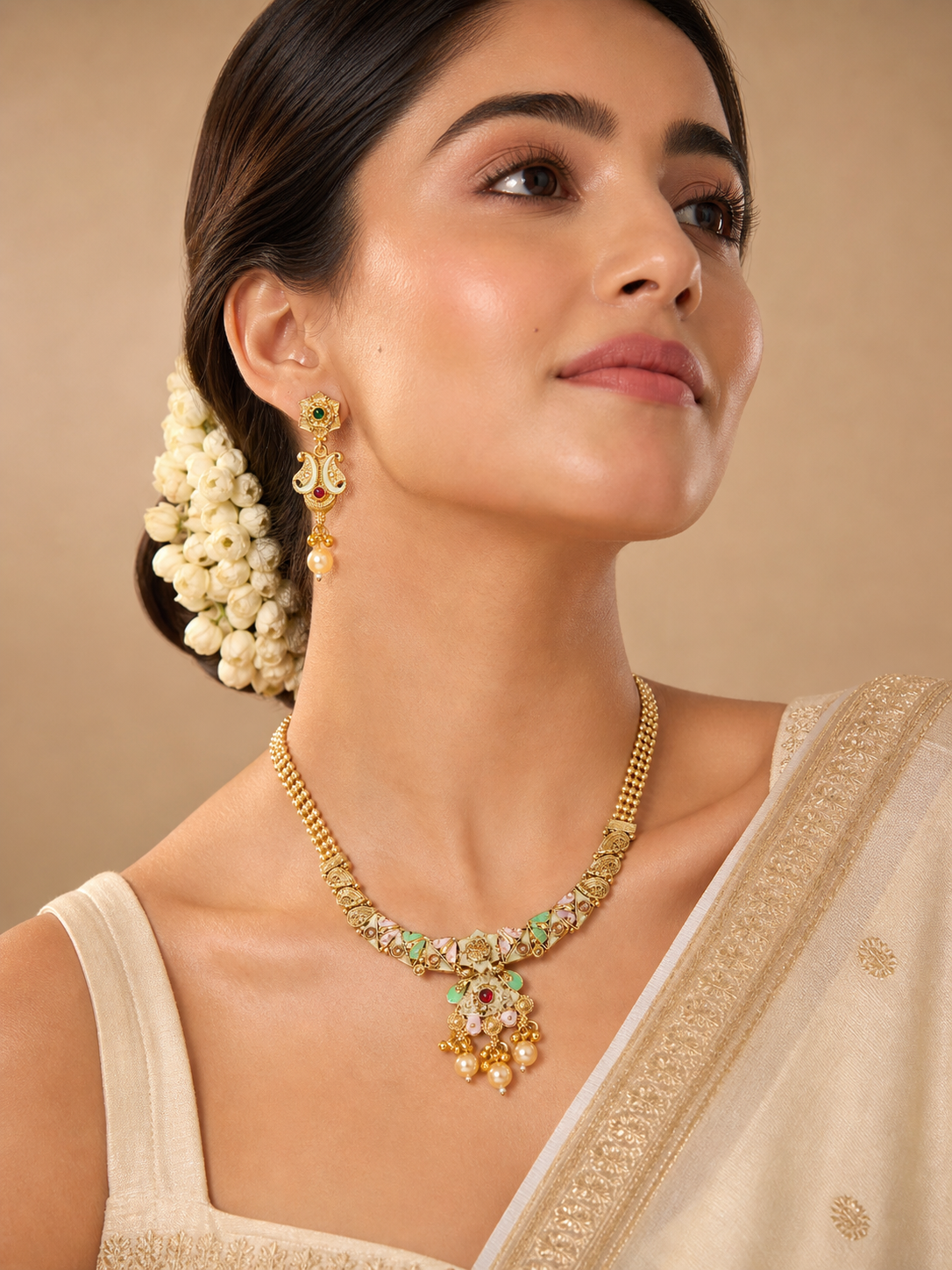 Saanvi 18K Gold Platted Minimal Temple Necklace Set